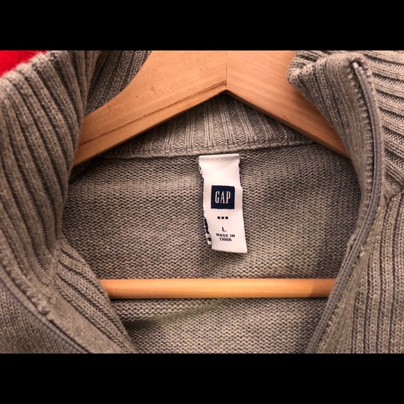 Gap Full Zip Sweater - Picture 2 of 2